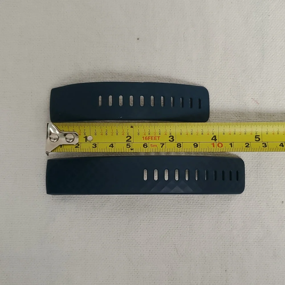 FINAL MARKDOWN- Fitbit Charge 4 replacement bands, S/L, blue